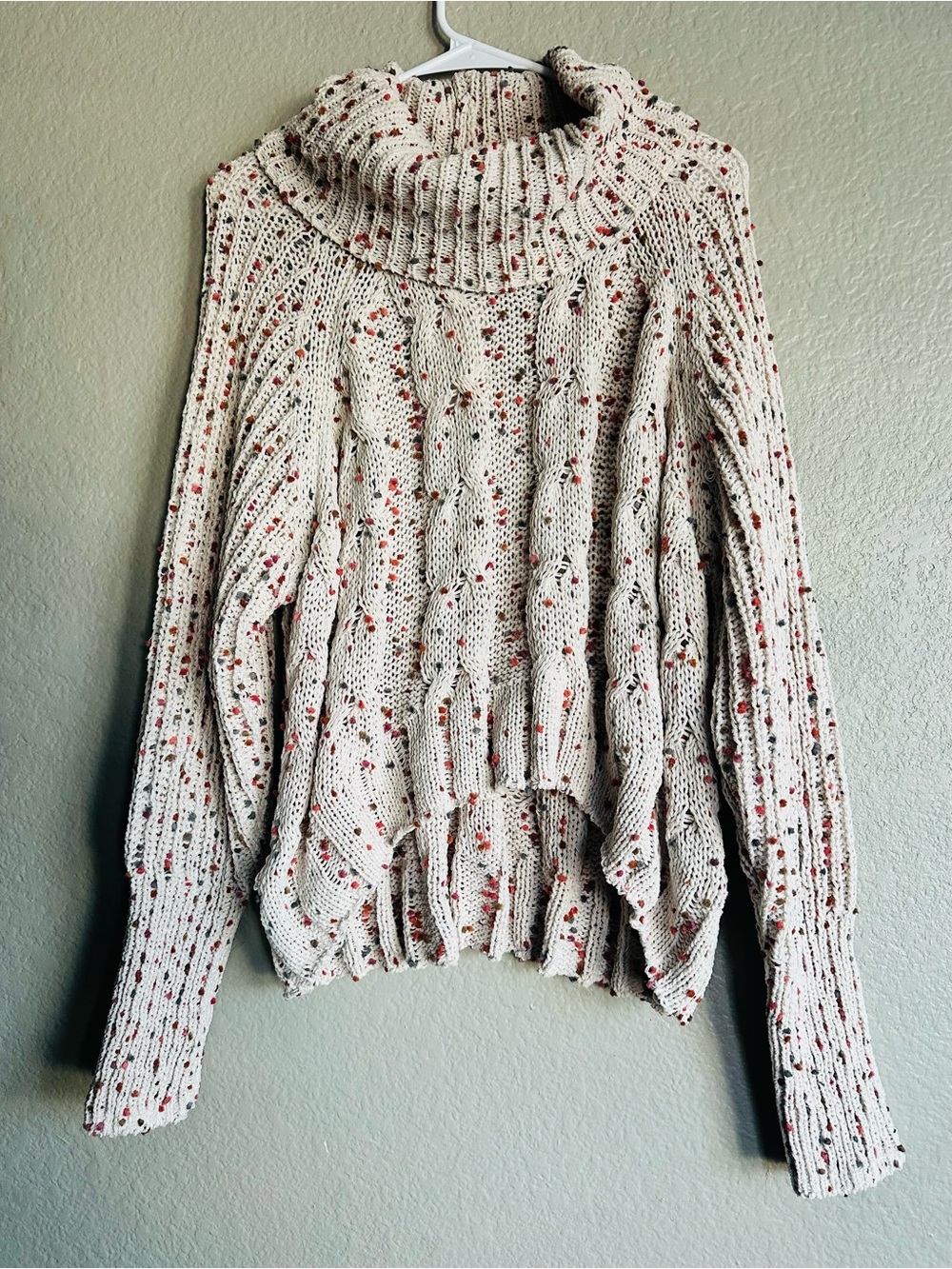 DR2 Cream Speckled Turtleneck Sweater with Rust Dots